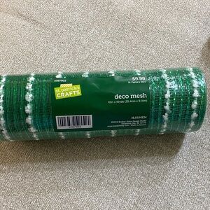 St. Patrick Green Deco Mesh Roll